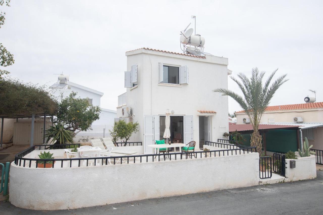 Peaceful Cozy Home Great Location بروتاراس المظهر الخارجي الصورة