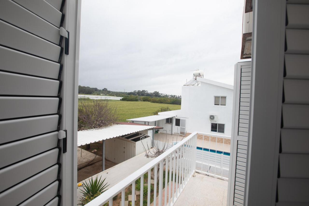 Peaceful Cozy Home Great Location بروتاراس المظهر الخارجي الصورة